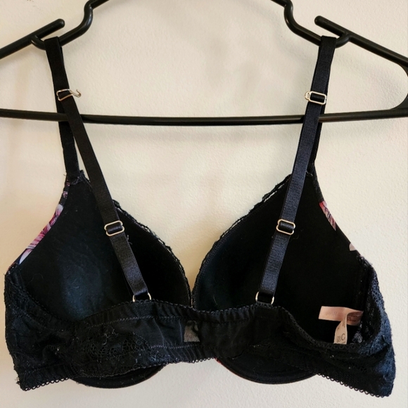 La Vie en Rose Push-Up Magnetic Front Closure 36C/80C Floral Lace Sexy Black Bra - Picture 6 of 8